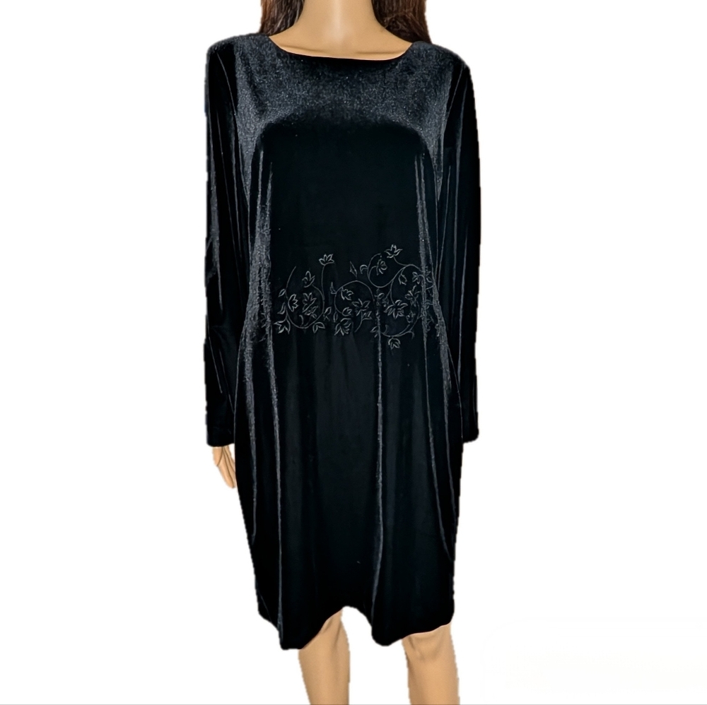 Vintage Talbots Black Velvet Sheath Dress With Embroidered Details, Size 12